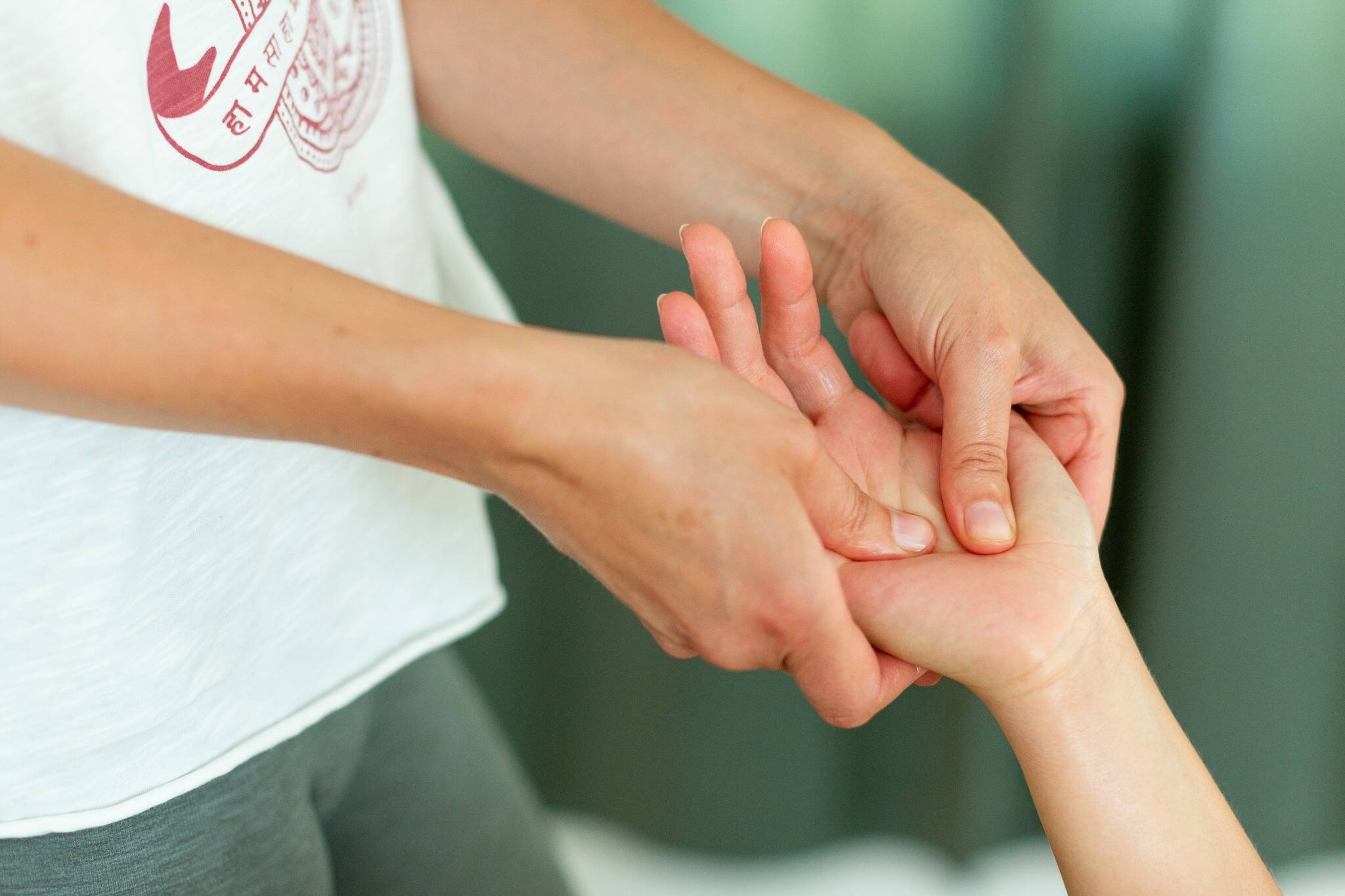 Massagebehandling i Spångerås - kurser och behandling